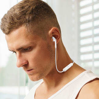 Écouteurs Bluetooth Intra-auriculaires Akashi Argent assurant une connexion rapide et stable