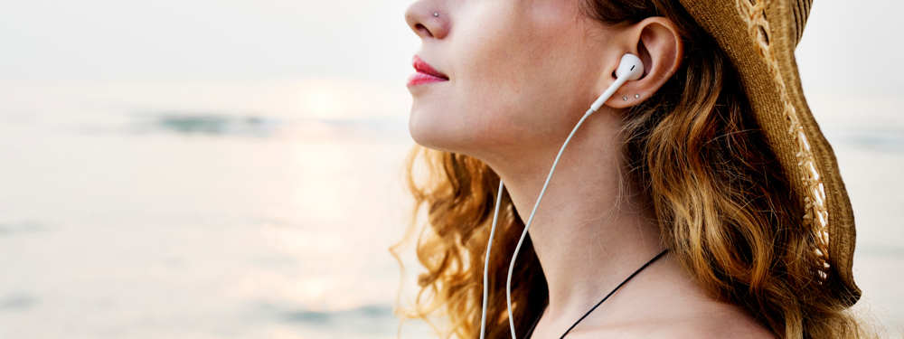 Écouteurs Kit Mains Libres Blanc Avec Télécommande + Micro Spécial Apple 21 Écouteurs Jack 3.5mm blanc offrant un son de qualité