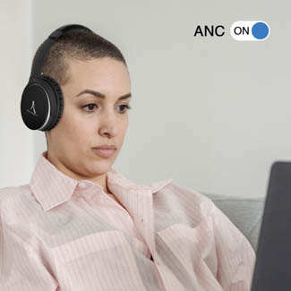 Casque Bluetooth + Filaire Pliable, à Réduction De Bruit, 30h D'Autonomie Akashi - Noir 23 Casque Bluetooth Extra Bass Akashi Noir avec Fonction ANC