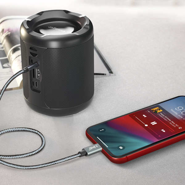 Câble Audio iPhone Lightning vers Jack 3.5mm Mâle Nylon Tressé 1.5m, LinQ