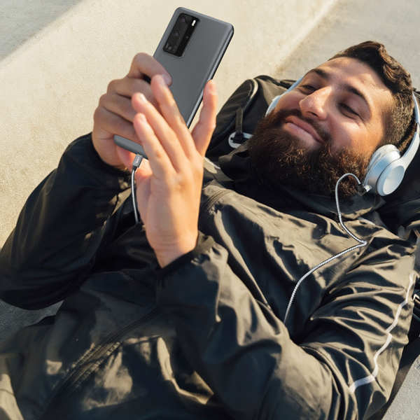 Câble Audio USB-C Vers Jack 3.5mm 4 Broches Mâle, Connecteur Coudé Nylon Tressé 1.5m, LinQ - Noir 22 Pour vos musiques mais aussi vos appels